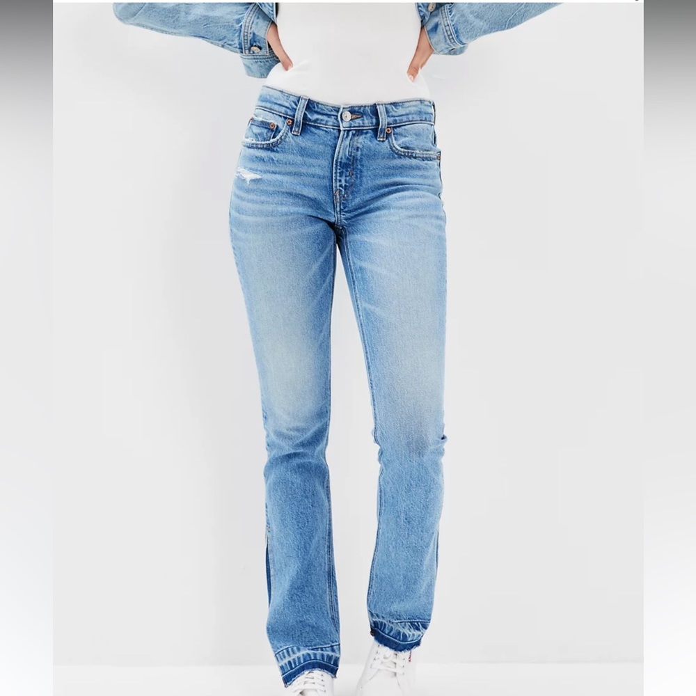 American Eagle 90’s Low Rise Skinny Jeans